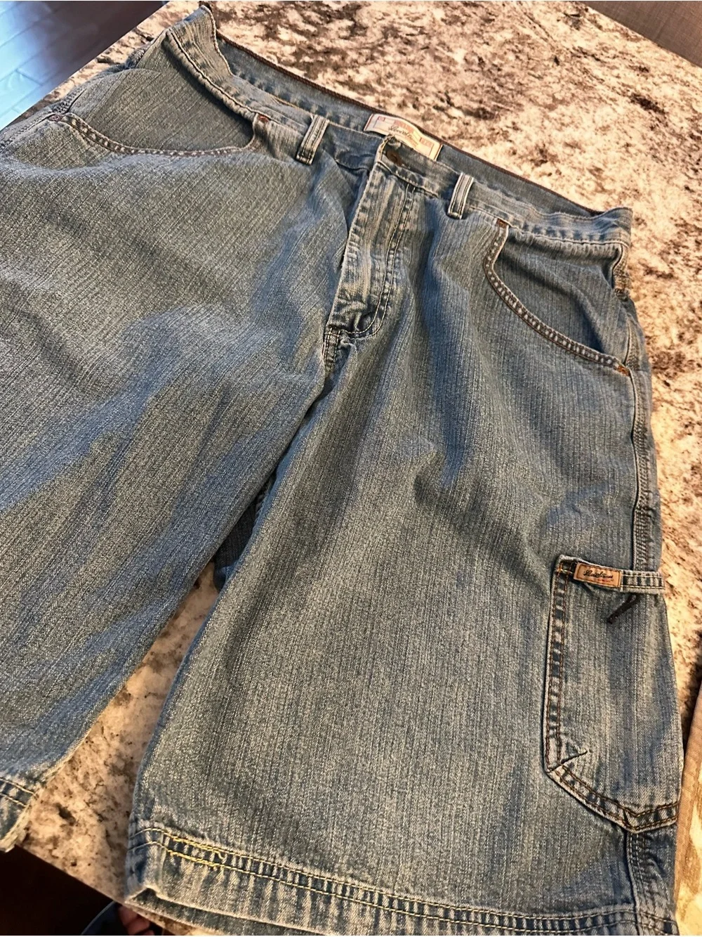 Men's Vintage Levi’s Cargo Denim Shorts - Blue size 33